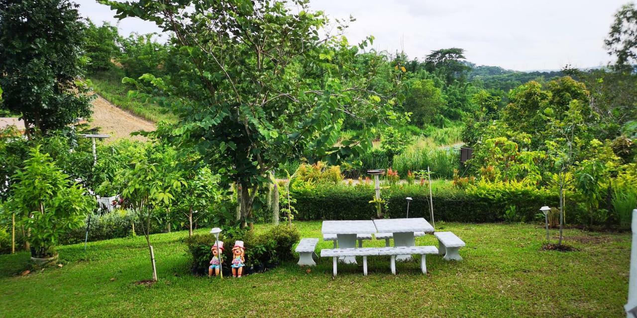 บ้านปลายฝัน Baanplaifun Ban Huai Phai Exterior foto